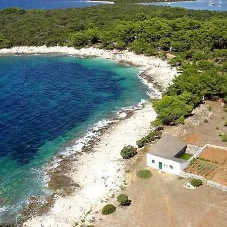 Feriehus 3559-1 For 6 People In Veli Rat