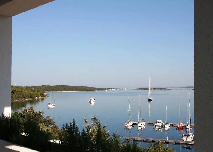 3559-1 For 6 People In Σπίτι διακοπών Veli Rat